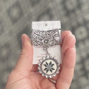 Sallihoidja must-valge MUHU Kaheksakand