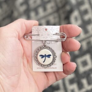 Haaknõel ripatsiga sini-valge KIIL